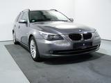 BMW 530d Touring AUT PANO+LEDER+NAV+HEAD+PDC+LUFTF - BMW 530: Grün