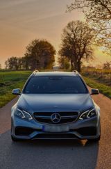 Mercedes-Benz W212  E 63 AMG 5.5 V8 Bi Turbo - Mercedes-Benz E 63 AMG aus 2014