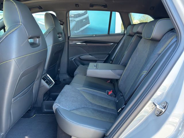 Skoda Enyaq RS *0,25%*360*AHK*DCC*HUD*PANO*STHZ*WÄPU*