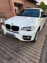 BMW Verkaufe BMW X6 XDrive 30d - BMW X6 aus 2008 mit Diesel-Antrieb