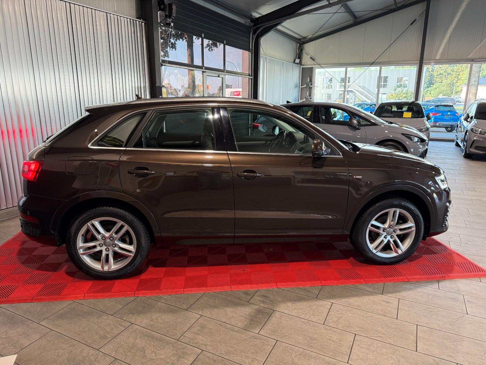 Audi Q3  S Line Sport  LED AHK  Navi