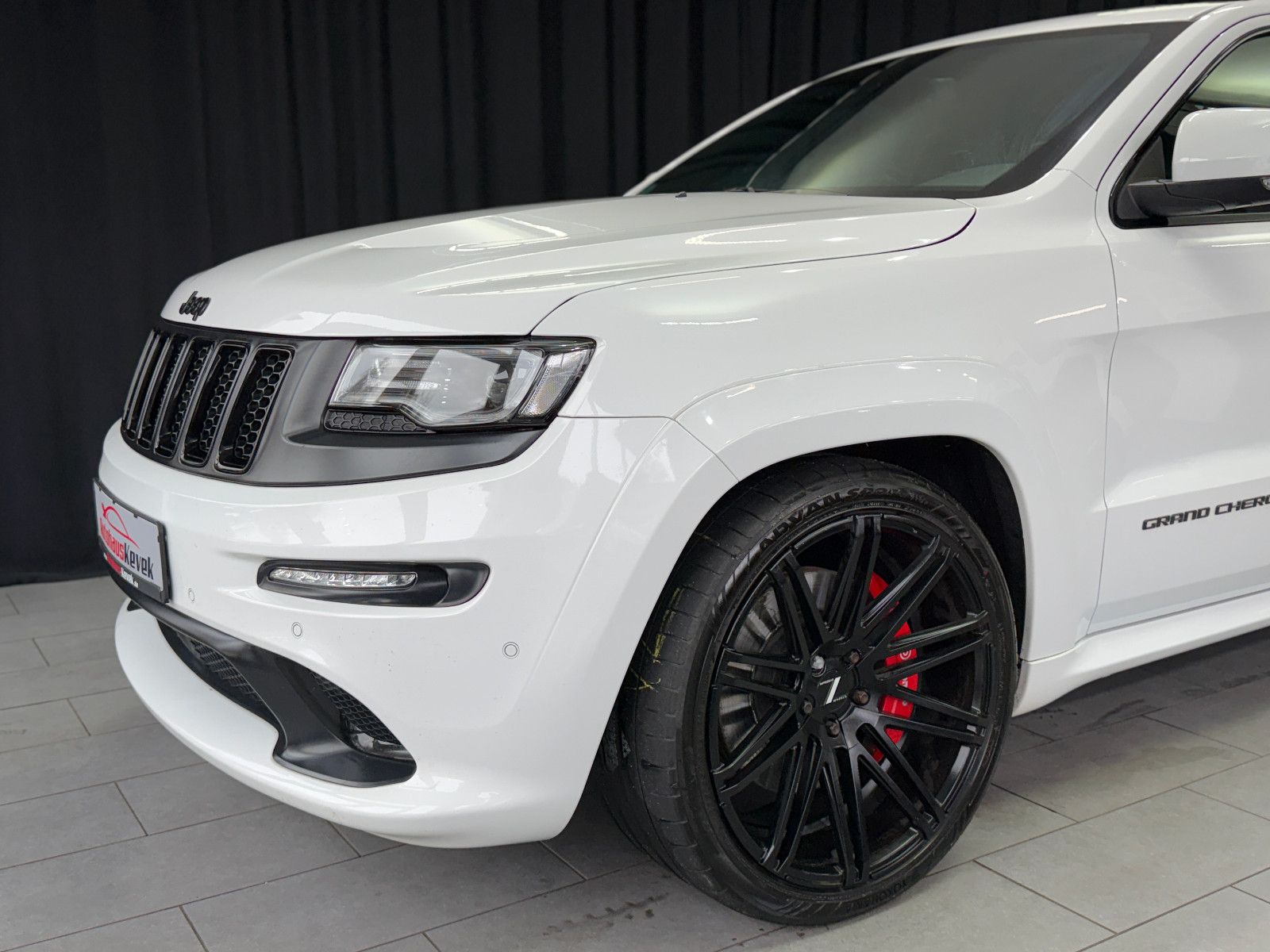 Fahrzeugabbildung Jeep Grand Cherokee 6.4 V8 HEMI SRT|H&K|D-FZG|