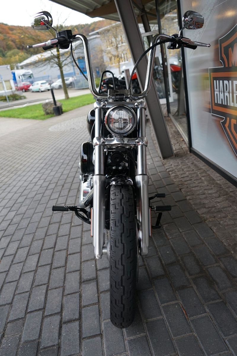 Fahrzeugabbildung Harley-Davidson Softail Standard FXST Jekill & Hyde, Ape Lenker