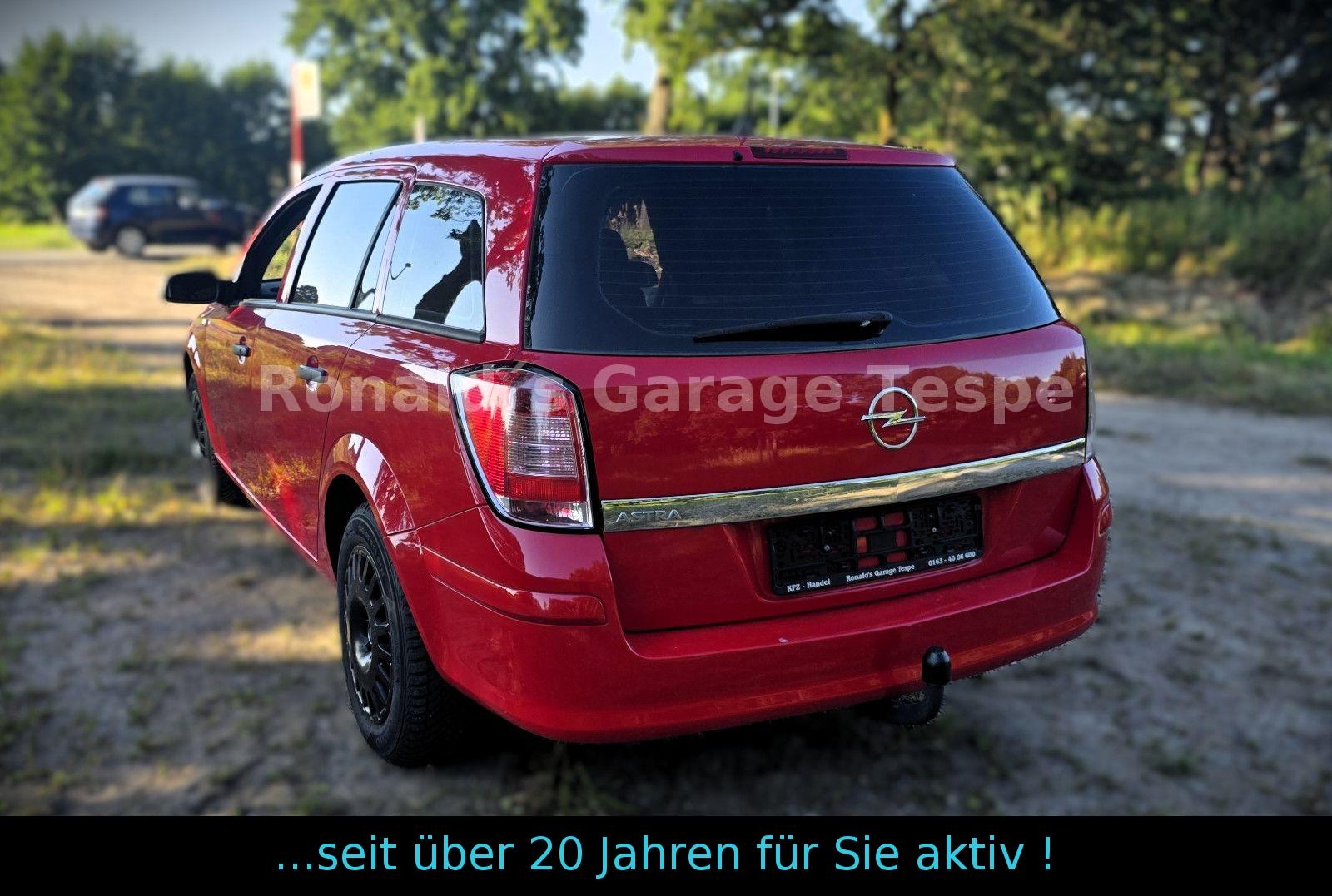 Opel Astra 2009 — photo 10