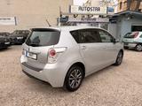 Toyota Verso 1.8l Valvematic*Panorama*R-Cam*Navi*Top - Toyota Verso: Automatik