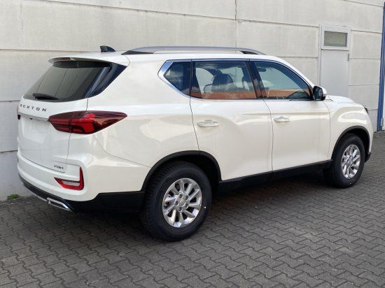 KGM Rexton 2.2 E-XDI 4WD 8AT  Core 3.5t AHL Nav Digi imagem 3