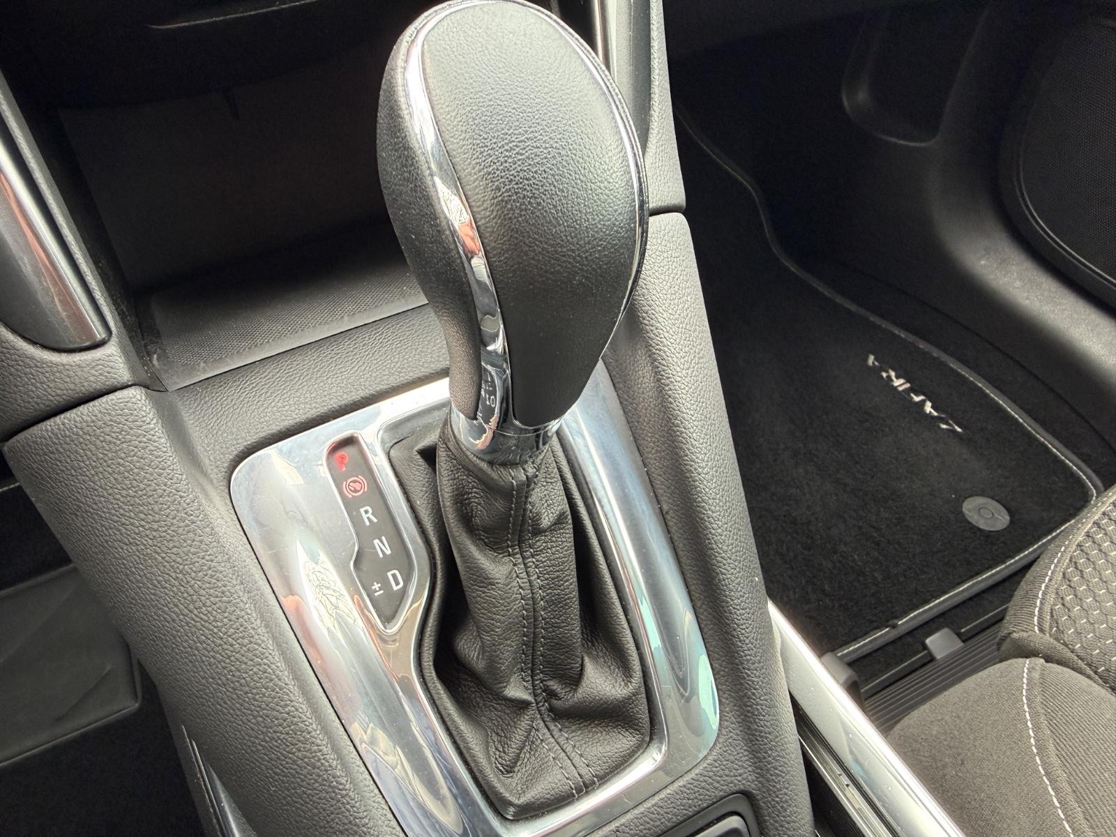 Opel Zafira Aut.7Sitzer Navi Bi-Xenon FlexFix Kamera
