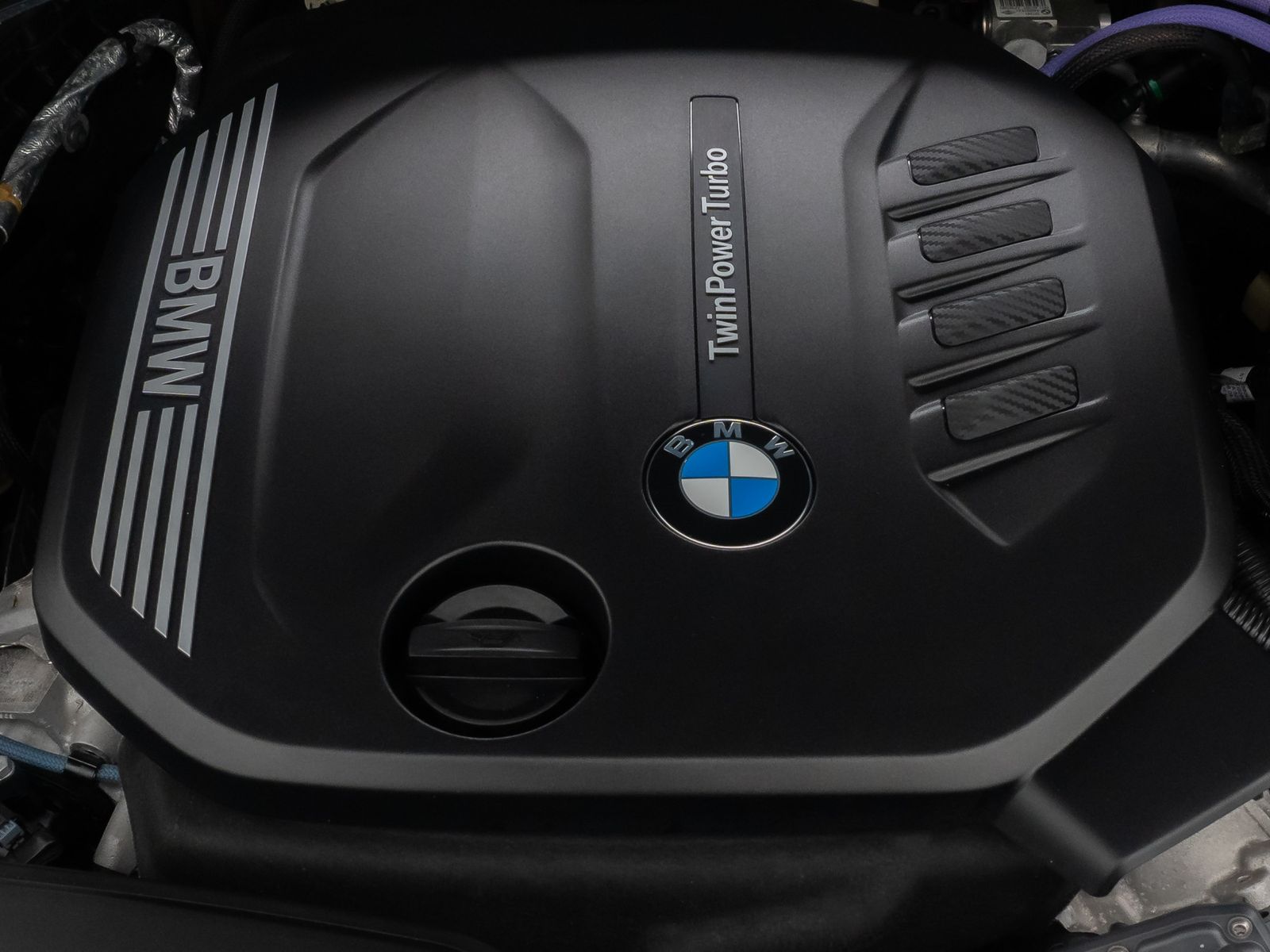 Fahrzeugabbildung BMW 520d xD Laser ACC HUD DAB Kamera DisplKey Alarm