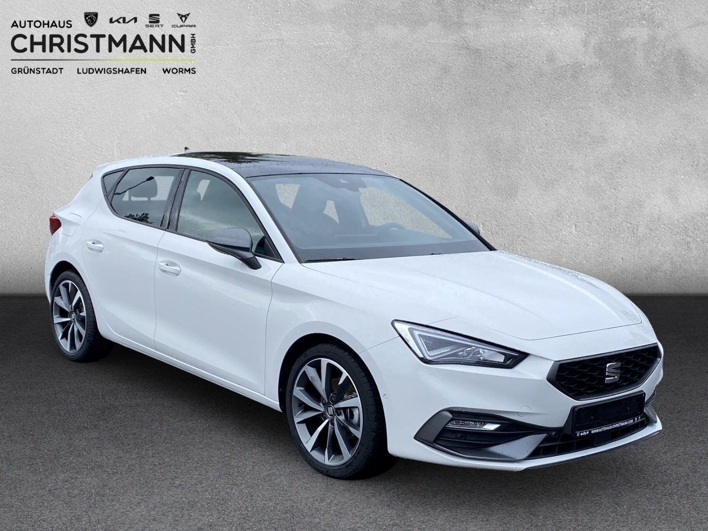 Fahrzeugabbildung SEAT Leon Seat  1,5 eTSI*PDC*NAVI*SHZ*ALLU*