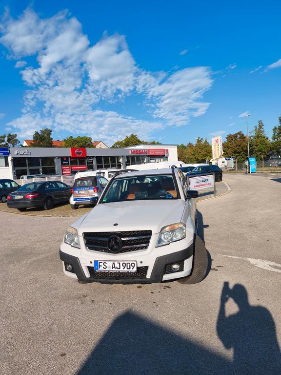 Mercedes-Benz GLK 320