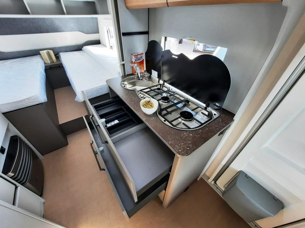 Fahrzeugabbildung Bürstner B66 Plus 520 TL Verfüg./Sparen Sie 4.630,- €