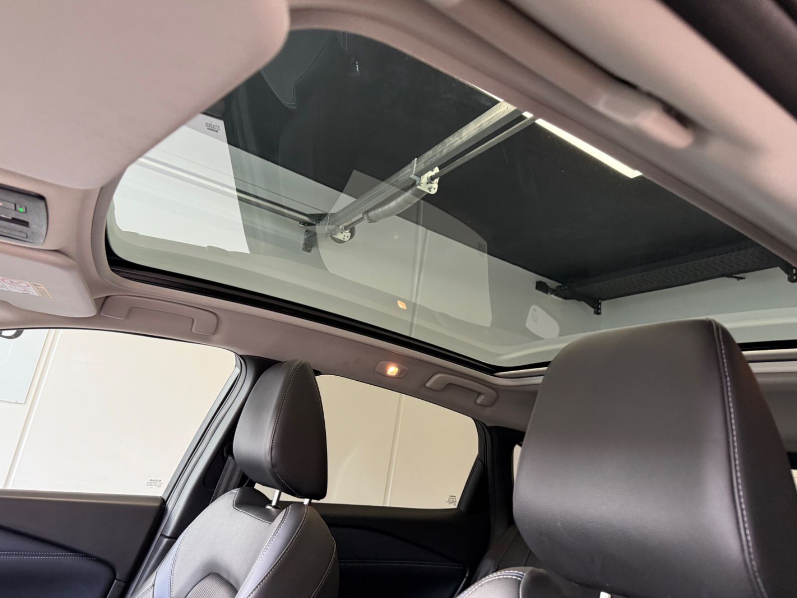 Fahrzeugabbildung Nissan Qashqai Premiere 360° Kamera, Navi, Winterpaket,