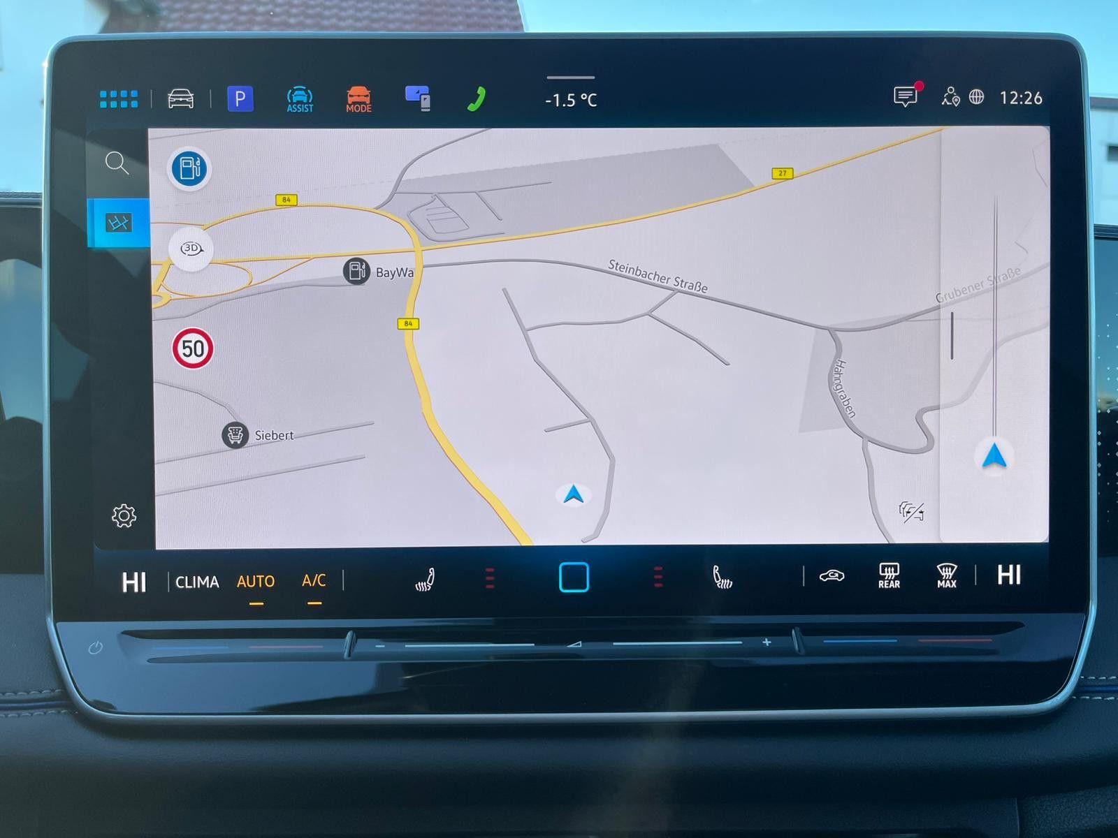 Fahrzeugabbildung Volkswagen Tiguan 2.0 TDI 4M R-Line PANO*H&K*AHK*MATRIX*20"