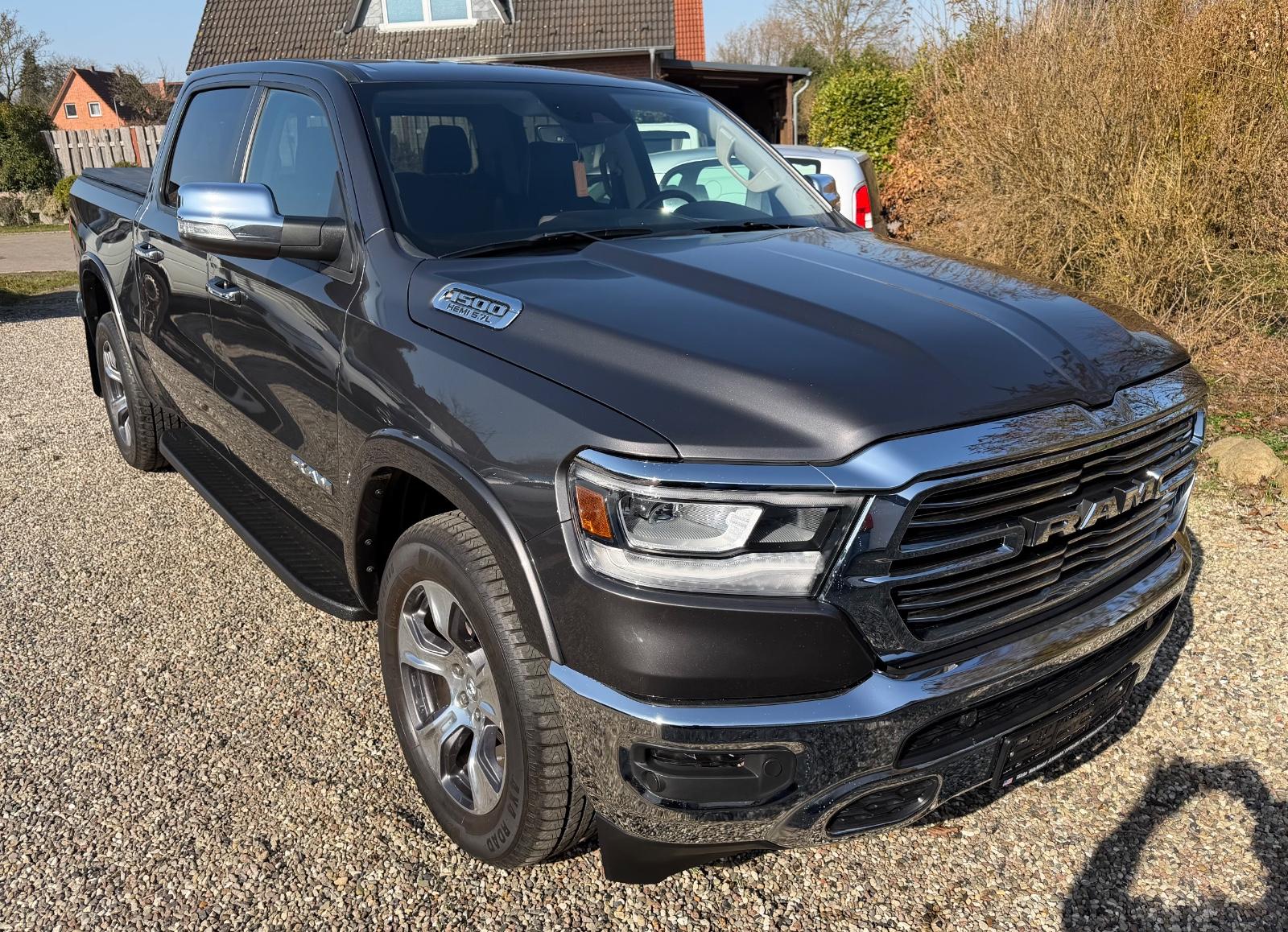 Dodge RAM LARAMIE 4x4 REIFEN NEU, TÜV NEU,ALPINA SOUND