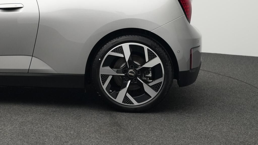 MINI Cooper SE - Bild 18