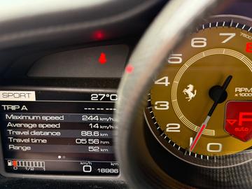 صورة مصغرة 40 لـ 2016 Ferrari 488 GTB