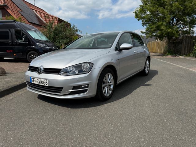 VW Golf