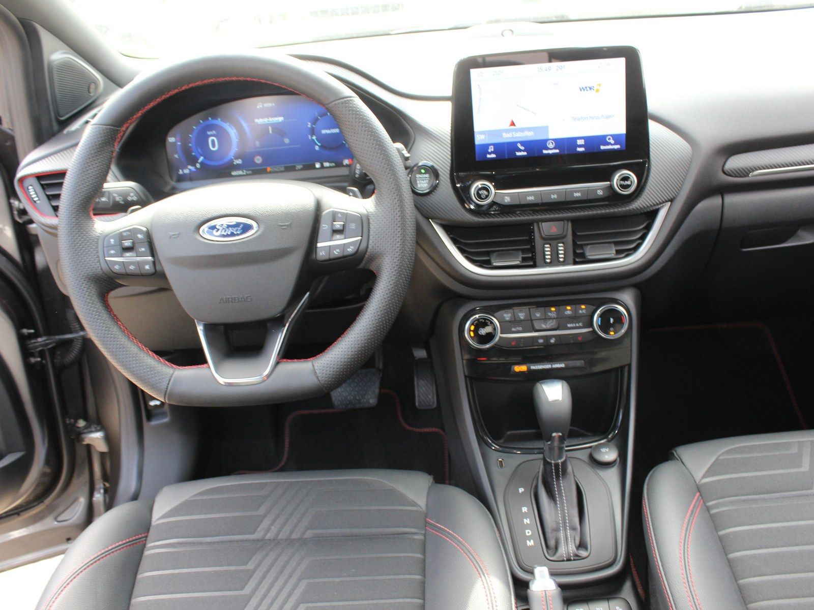 Fahrzeugabbildung Ford Puma ST-Line X 1,0 EcoBoost Mild Hybrid