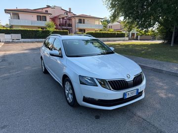 Skoda Octavia - 2