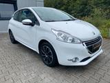 Peugeot 208 Allure - gebrauchte Peugeot 208 aus dem Jahr 2015