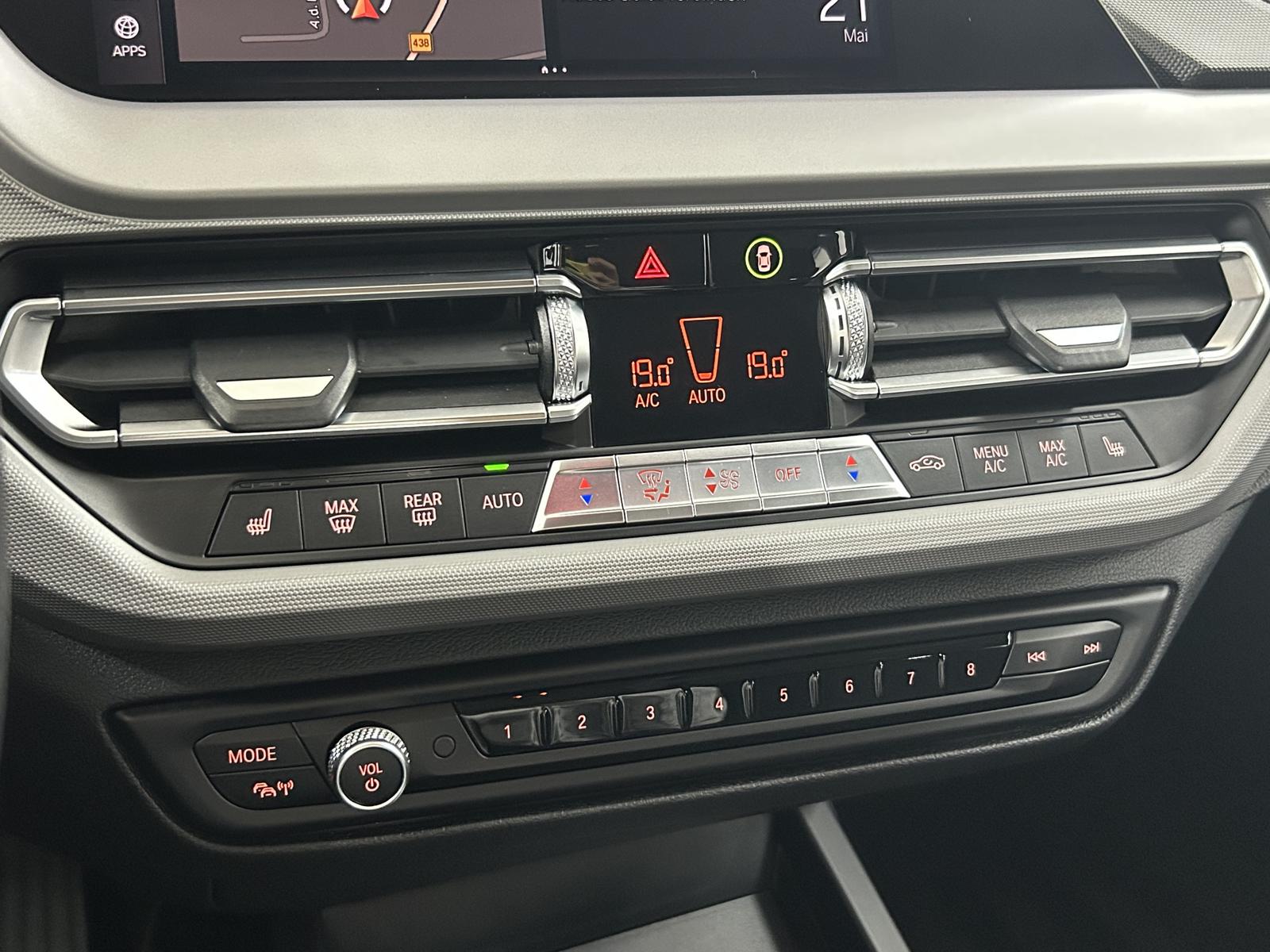 BMW 1 Series i Advantage+LED+KAM+Nav+Temp+Digitales Kombi, миниатюра 13