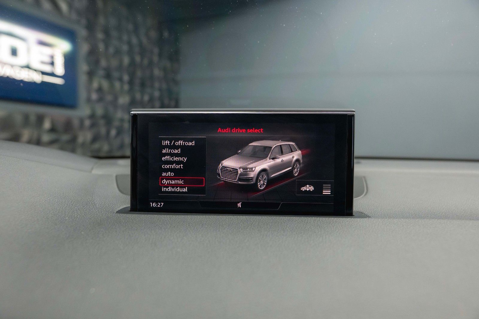 Fahrzeugabbildung Audi Q7 3.0 TDI quattro S-Line Plus *Pano*ACC*LED*