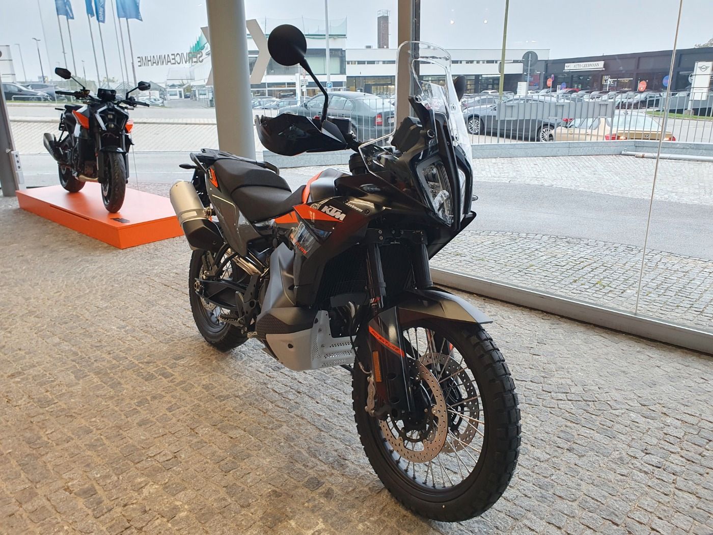 Fahrzeugabbildung KTM 890 Adventure 2024