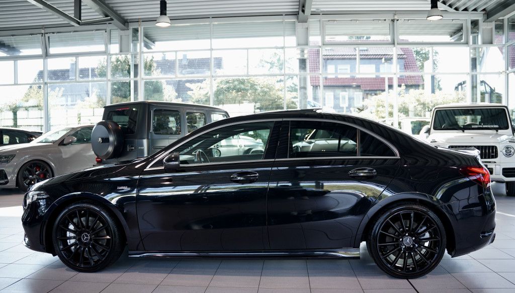 Mercedes Benz A 35 Amg