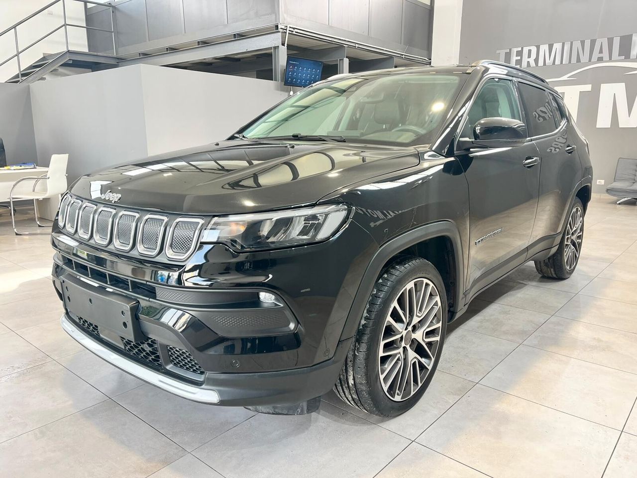 Jeep Compass 1.6 Multijet II 2WD Limited imagem 2