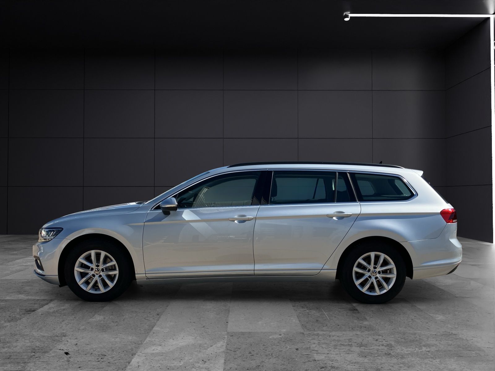 Fahrzeugabbildung Volkswagen Passat Variant TDI Business DSG LED Navi ACC RFK
