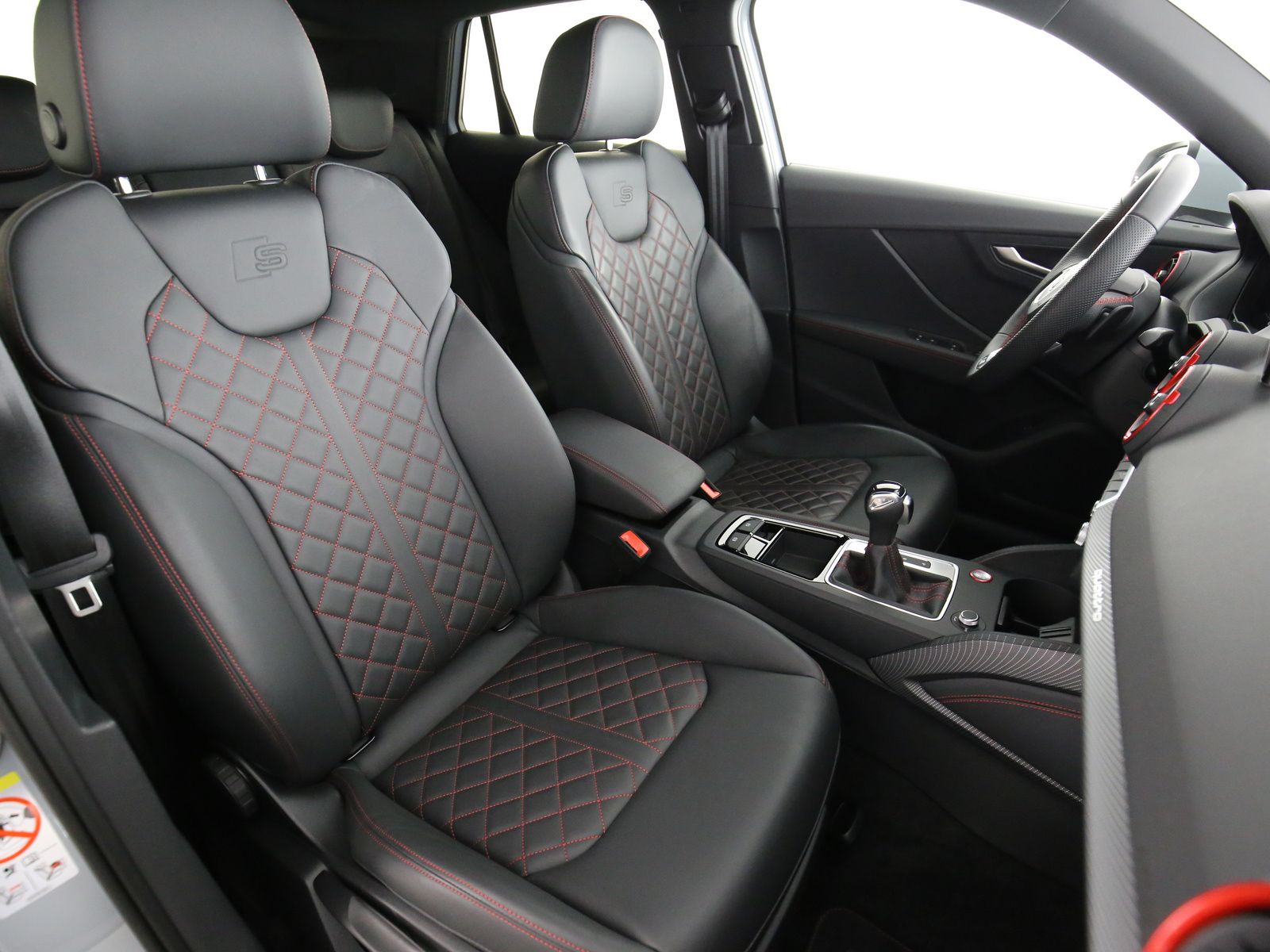 Audi SQ2 - Bild 20
