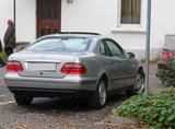 Mercedes-Benz CLK 320 ELEGANCE Scheckheft und ORIGINAL - Mercedes-Benz CLK 320 Gebrauchtwagen in Duisburg