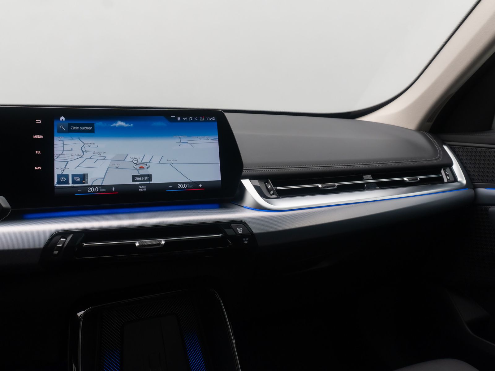 Fahrzeugabbildung BMW X1 xD23i xLine 360&deg;Panorama HUD DAB Sport 18Zoll