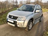 Suzuki Grand Vitara 1.6 City  - Suzuki Grand Vitara: V6