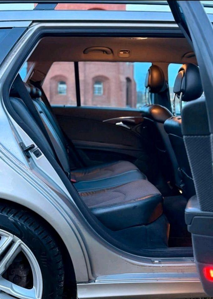 Mercedes-Benz  2004 — engine 220 HP (162kW)