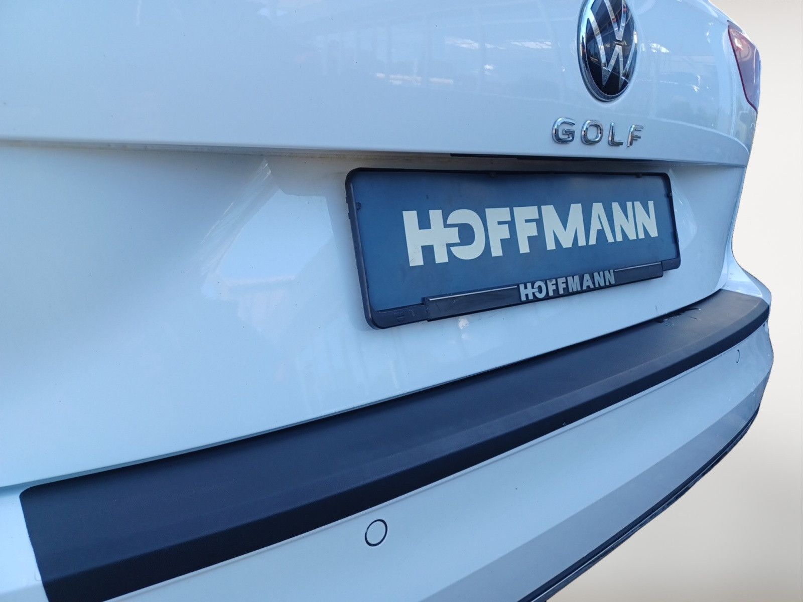 Fahrzeugabbildung Volkswagen Golf Variant 2.0 TDI SCR Life Navi, AHZV, ACC