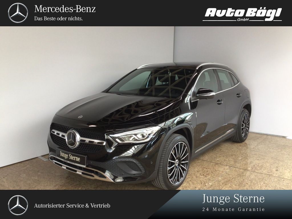Image of Mercedes-Benz GLA 220