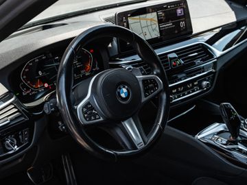 BMW 520 - 9