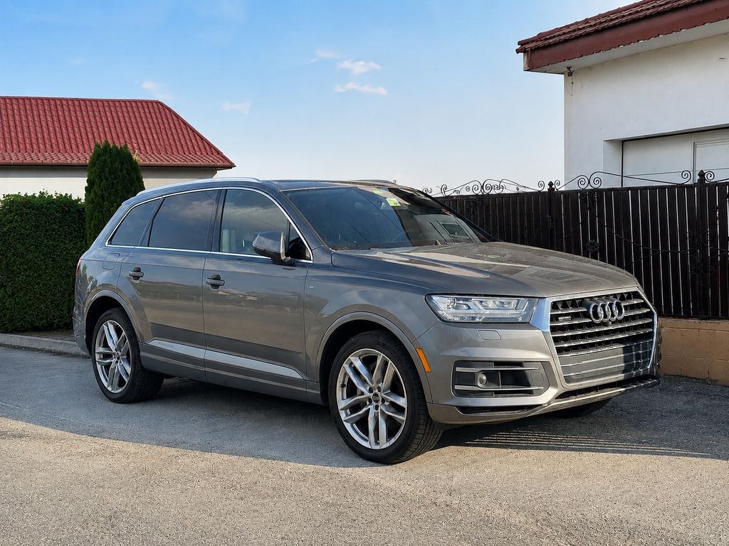 Image of Audi Q7
