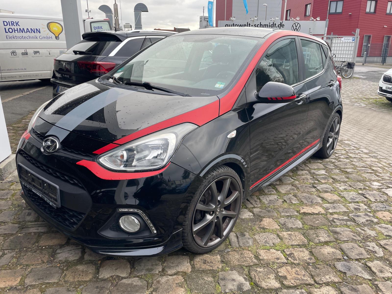 Hyundai i10 Sport / Alu / MFL / Teilleder / Sport