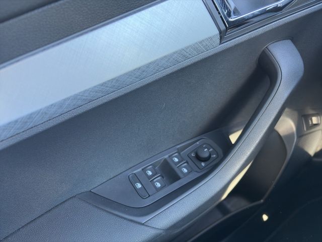 Karoq 1.5TSI DSG Drive AHK