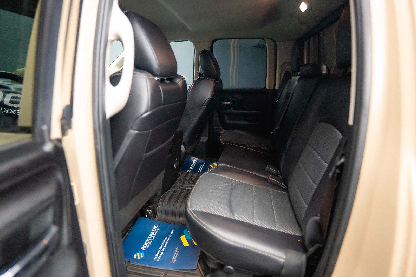 Fahrzeugabbildung Dodge RAM 5.7 V8 HEMI 4x4 RAPTOR LONGBED HARDTOP LED