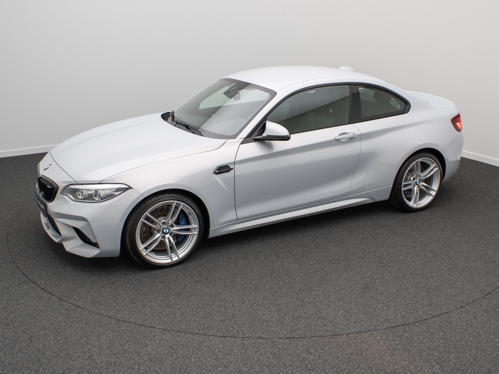 Fahrzeugabbildung BMW M2 Competition M Driver´s Kamera NaviPro 19Zoll
