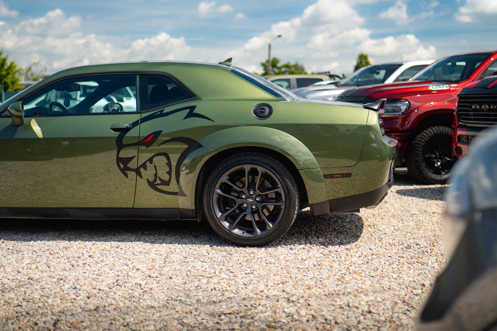 Fahrzeugabbildung Dodge Challenger 6.4 V8 SRT 392 R/T SCAT PACK WIDEBODY