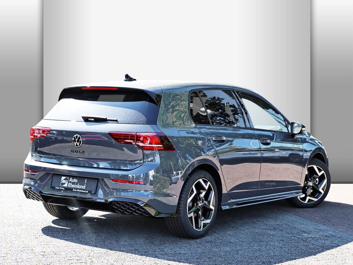 Volkswagen Golf VIII R-Line 1.5 eTSI OPF DSG ACC LED PLUS H foto 2