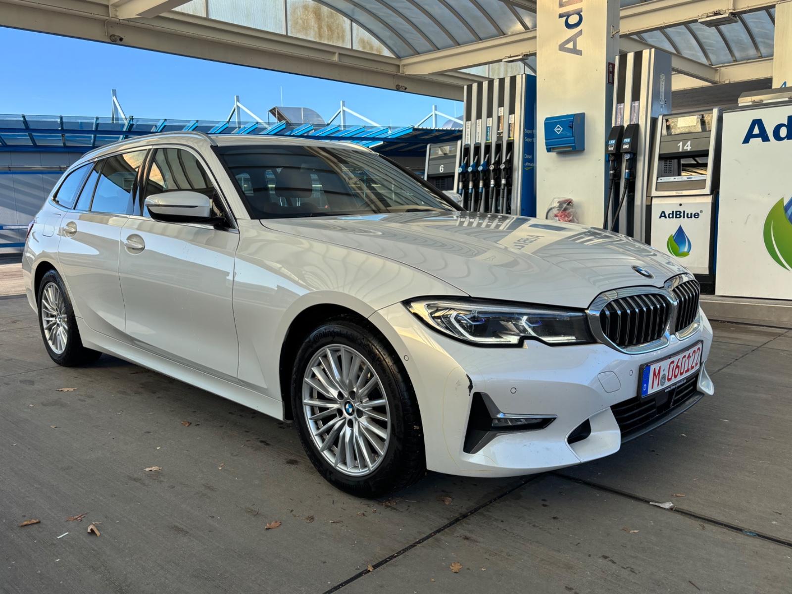 BMW 320 3 Touring 320 d xDrive Luxury Line 1 Hand