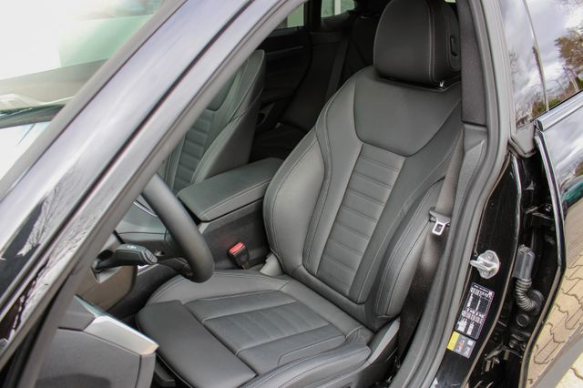 BMW i4 Gran Coupe 40 eDrive / M SPORT / LIVE COCKPIT