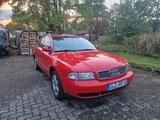 Audi A4 B5 1.8 Laserrot - Audi A4 aus 1997: Kombi