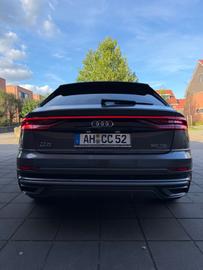 2018 AUDI Q8 — фото 4