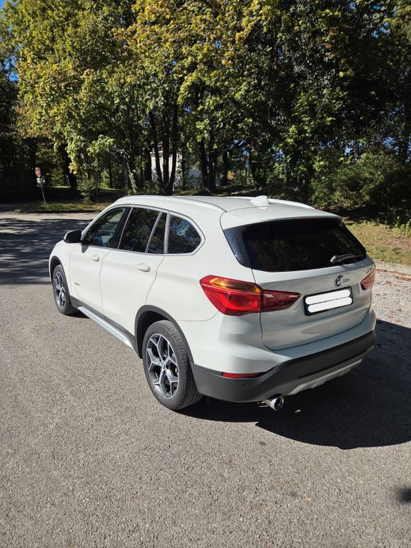 Image of BMW X1